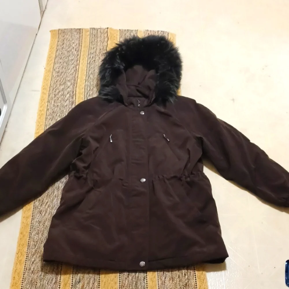 Like new Liz Claiborne brown coat size medium